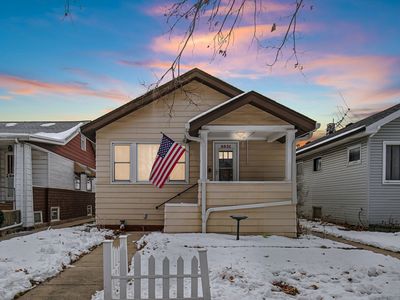 5531 W Grace St, Chicago, IL, 60641