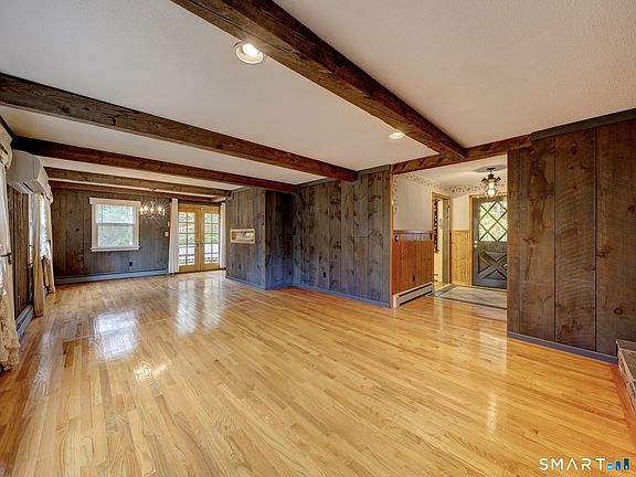 4th image of 23 Pomeroy Lane