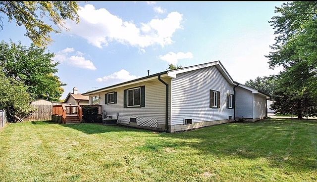 2nd image of 1274 Appletree Ln