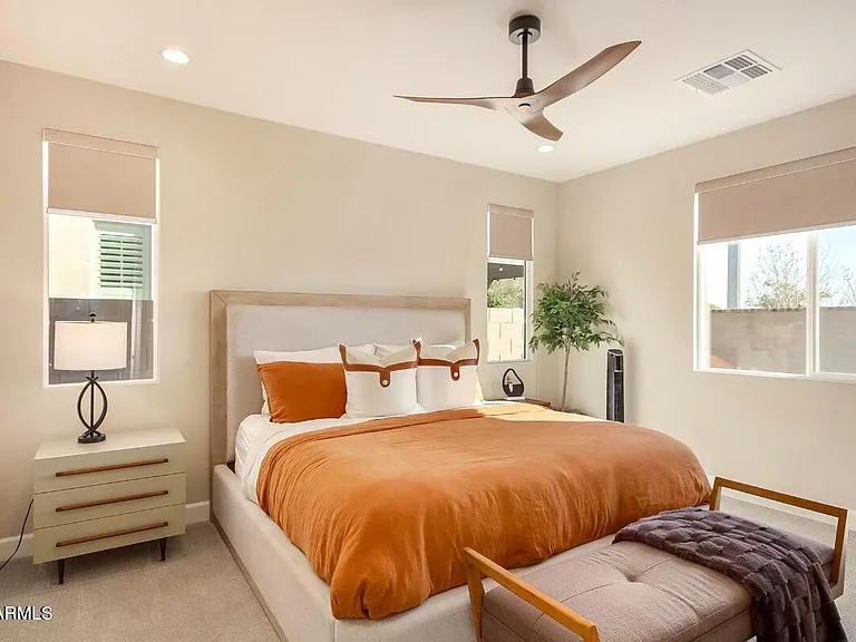 11353 N Luckenbach St — Photo 11