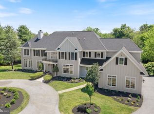 1014 Sugartown Rd, Berwyn, PA 19312