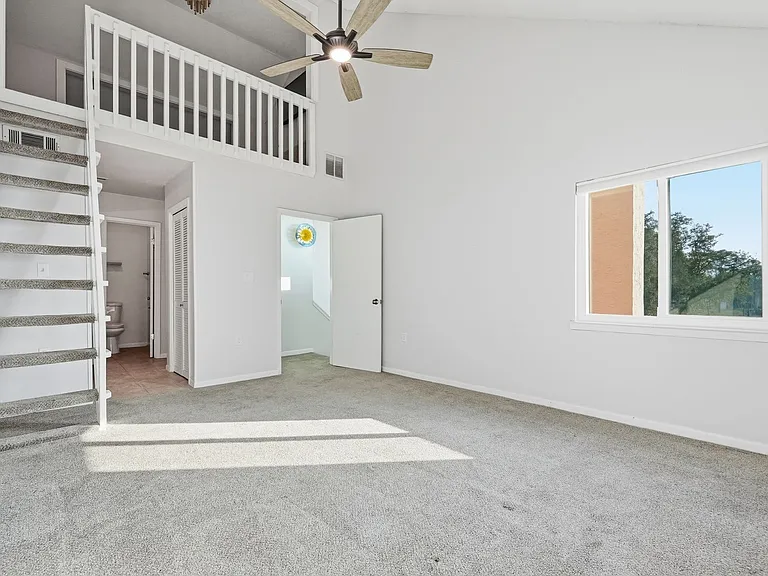 7 Marina Cove Dr — Photo 40
