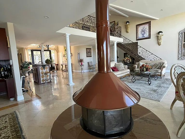 7137 Avenida Altisima — Photo 15
