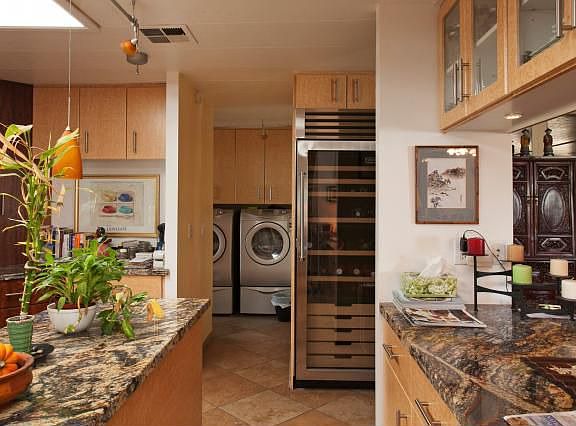 3rd image of 251 Laredo Dr