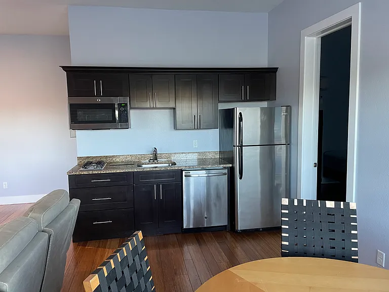 124 Saint Johns Ave #9 — Photo 7