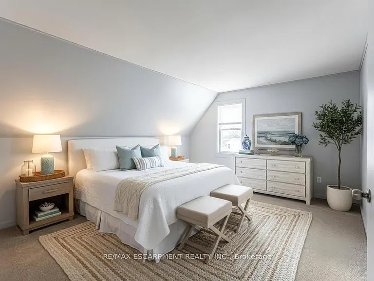 355 Jones Rd — Photo 14