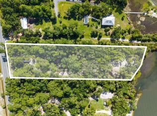 2536 County Road 30a, Apalachicola, FL 32320