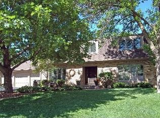 7204 Lanham Ln, Edina, MN 55439