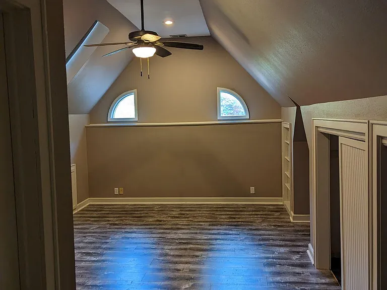 7306 Walnut St — Photo 18