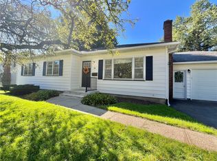 38 Thurlow Ave, Rochester, NY 14609