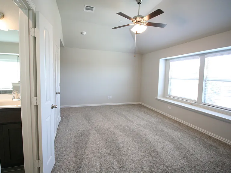 1512 Joy Dr — Photo 13
