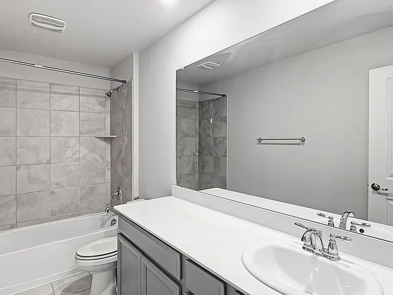 5518 Liberty Dr — Photo 15