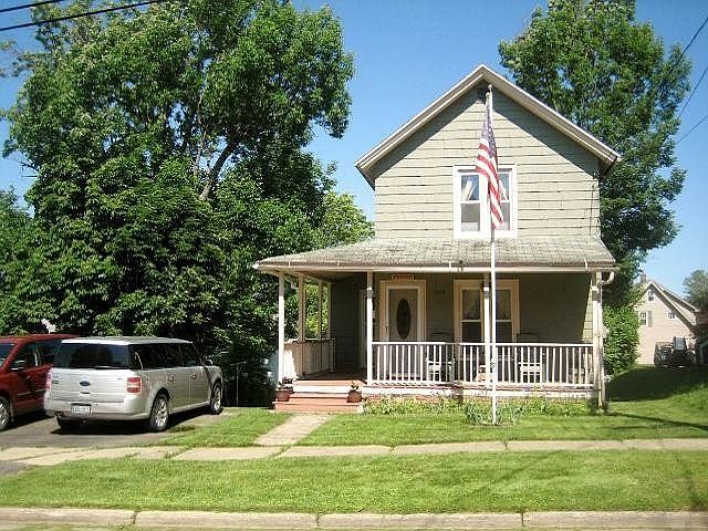 1st image of 109 Sampson St