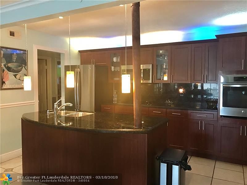 1st image of 432 NW 70th Ave APT 233