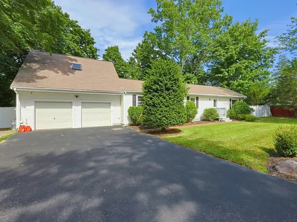 333 Union St, Millis, MA 02054