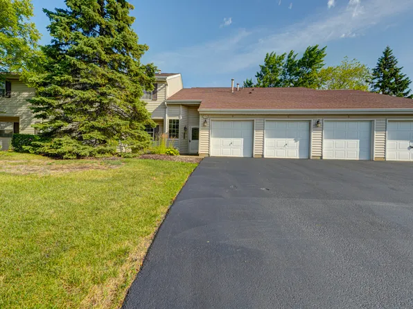 556 E Shag Bark Ln APT C, Streamwood, IL 60107