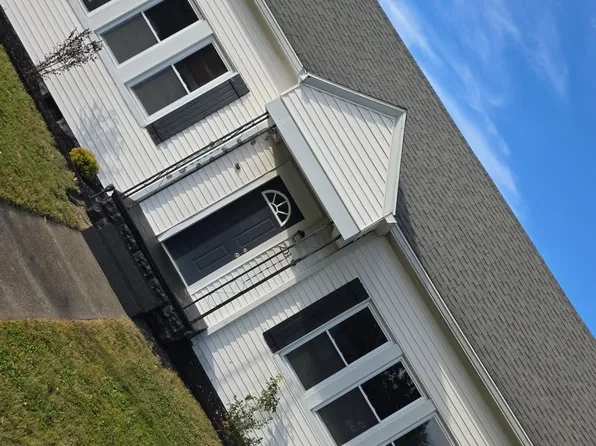 201 W Medcalf St, Dale, IN 47523