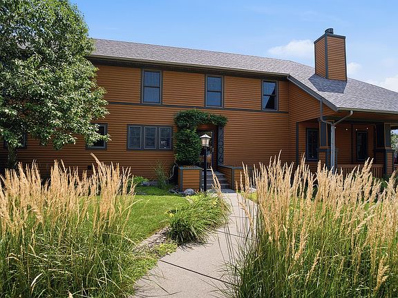 2nd image of 2506 Sherwood Ave