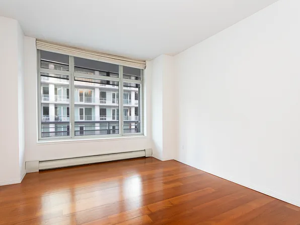 205 East 59th Street image 15 of 30