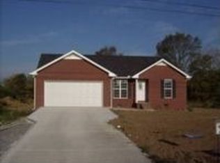 1408 Stroud Dr, Lebanon, TN 37087