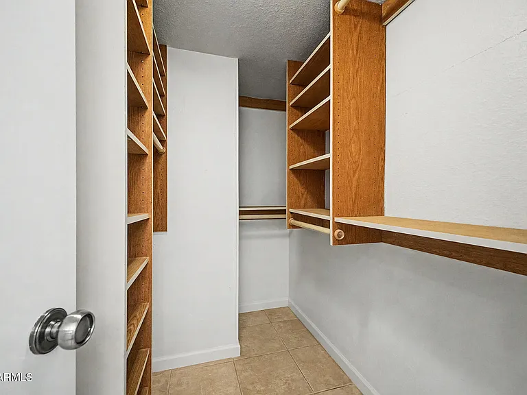 5227 N 24th St #201 — Photo 22