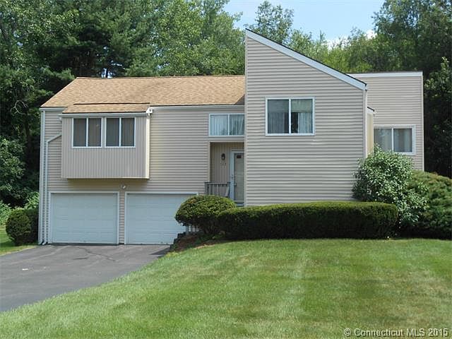 1st image of 145 Skyline Dr
