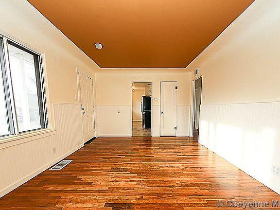 3rd image of 3507 Bradley Ave