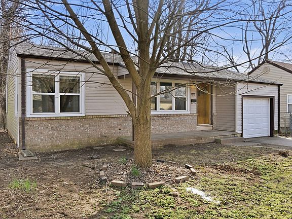 3rd image of 1838 E Monroe Terrace