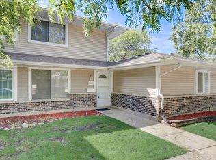1441 Bear Flag Dr, Hanover Park, IL 60133