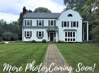 31 Woodbridge Ave, Metuchen, NJ 08840