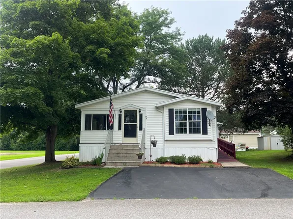 53 Hillside Dr, Avon, NY 14414