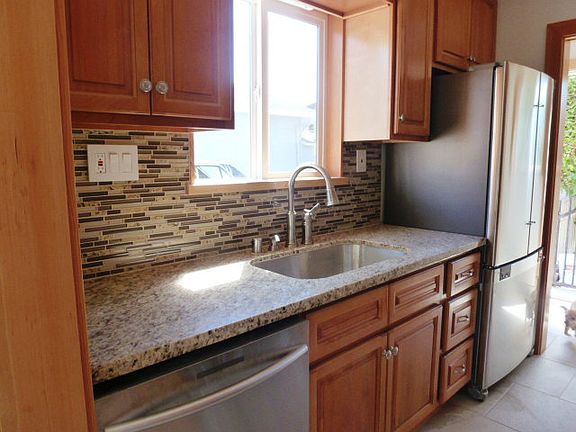 5th image of 223 S Branciforte Ave