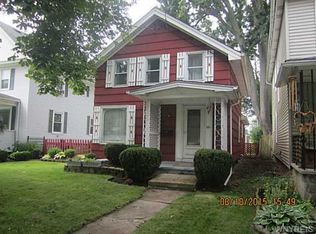381 Walnut St, Lockport, NY 14094