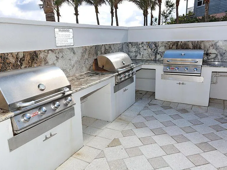 5200 N Ocean Dr #606 — Photo 26