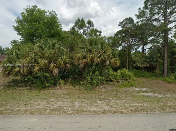 1824 Rush Ave, Lehigh Acres, FL 33972