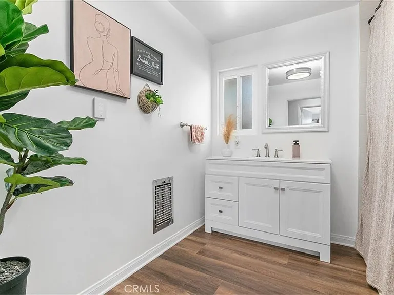 11758 Grant Dr — Photo 27
