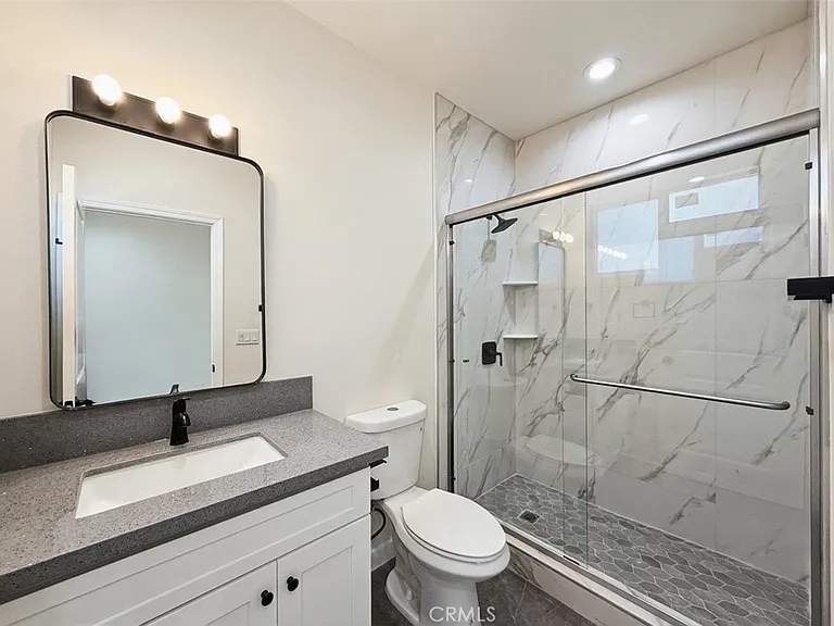 408 Almond Ave #1 — Photo 14