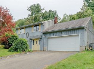 131 Allentown Rd, Bristol, CT 06010