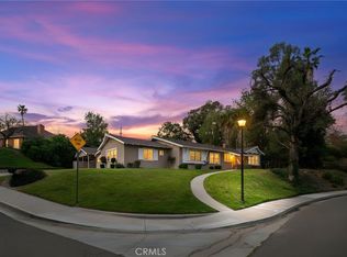 134 W Broadbent Dr, Riverside, CA 92507