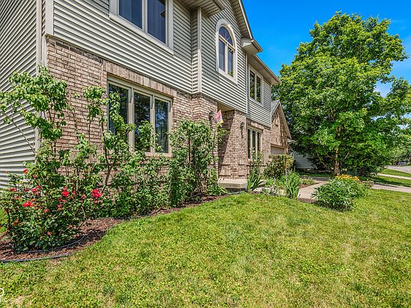 4th image of 6064 Acorn Dr