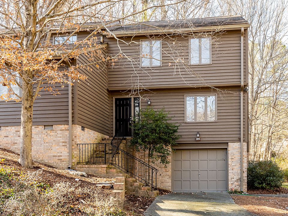 1st image of 122 Montrose Dr