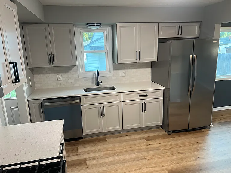35477 Hobbie Dr — Photo 3