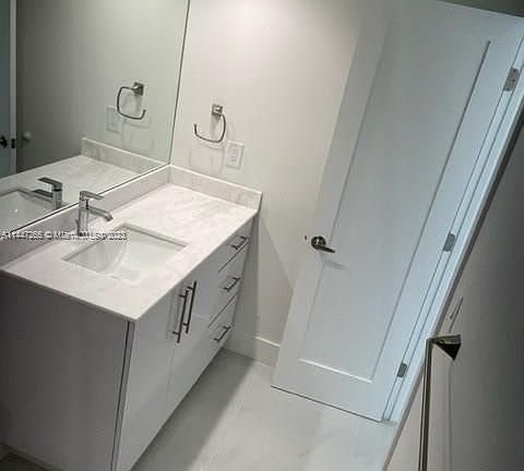 4th image of 19380 Collins Ave Penthouse 20