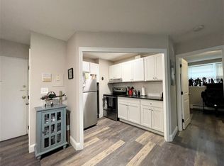 625 Main St APT 2, Reading, MA 01867