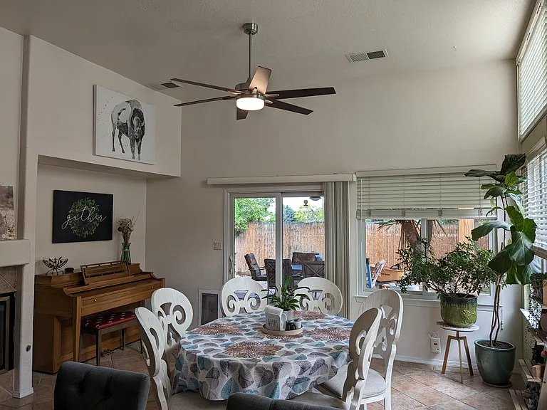 11315 Malaguena Ln NE — Photo 7