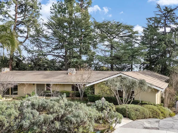 1502 Alta Park Ln, La Canada Flintridge, CA 91011