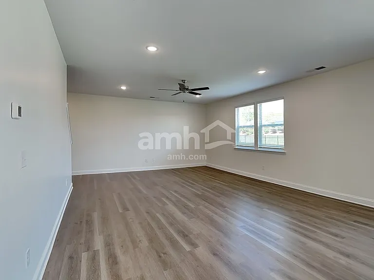 3504 Lincoln Heights Ln — Photo 6