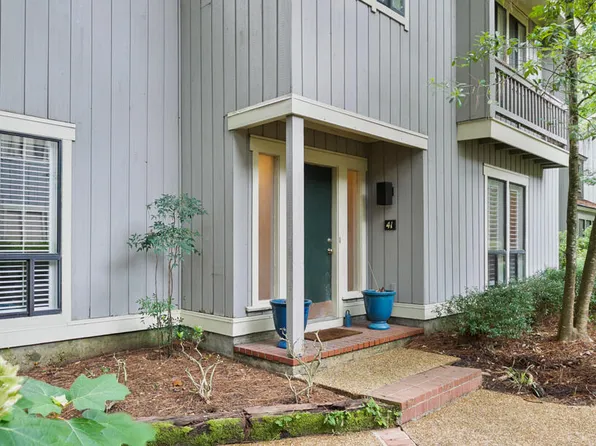 41 Eastbrooke St #41, Jackson, MS 39216