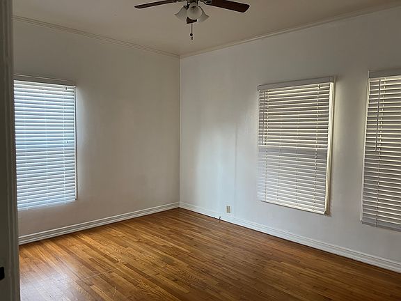4th image of 11217 Washington Pl