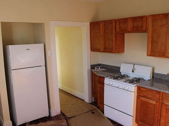 4th image of 2513 Hollygrove St